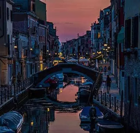 Ponte S Ana, Am Eingang Zur Biennale Apartment