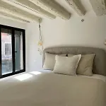 Ponte S Ana, Am Eingang Zur Biennale דירה *
